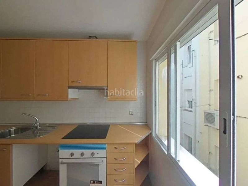 Foto f1a71825-7f6b-4c17-beae-d915780c6b9e. Piso en Arapiles Madrid