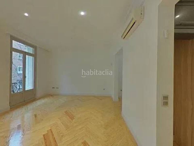 Foto 68ad1172-b0c7-4484-9594-c136f0fece3f. Pis a Recoletos Madrid