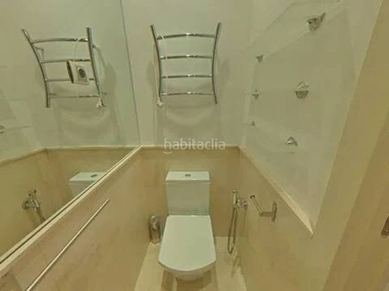 Foto b3dac043-8825-4ab3-a436-32b211d57032. Pis a Recoletos Madrid