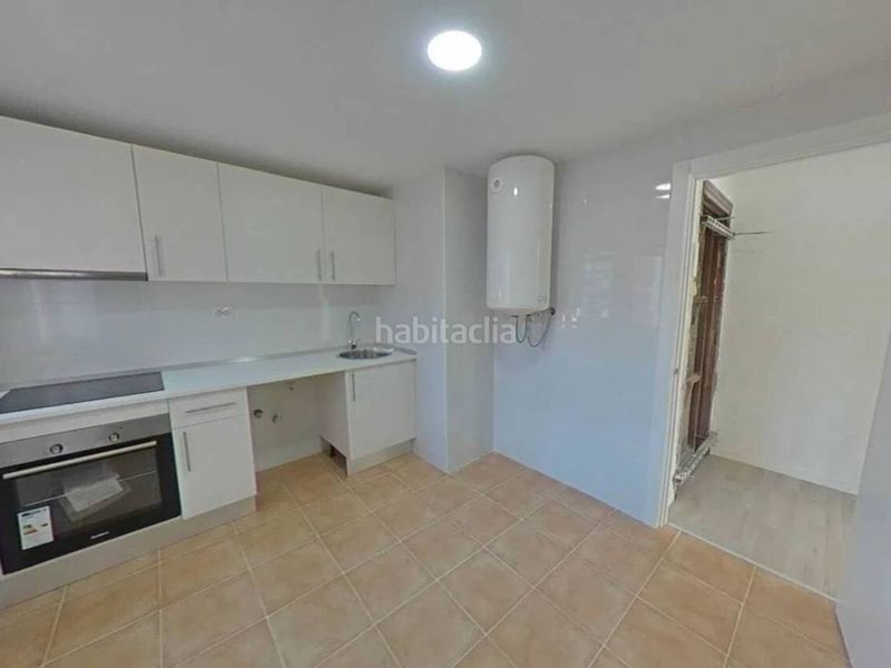 Foto 9ef1532b-1839-44ef-ad9b-206ff299e9aa. Piso en Ventas Madrid