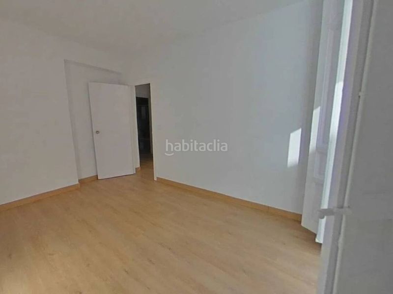 Foto f663c964-9571-4861-82df-96cd95f82a62. Pis a Embajadores-Lavapiés Madrid