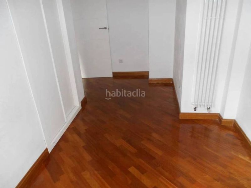 Foto 5a1f75c7-898b-4752-8d8f-16315d6f8c7f. Piso en Opañel Madrid