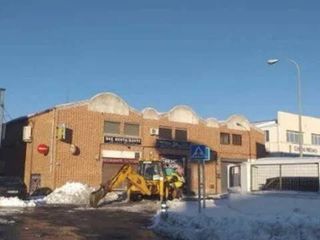 Fabrikhalle in Fuenlabrada II-El Molino