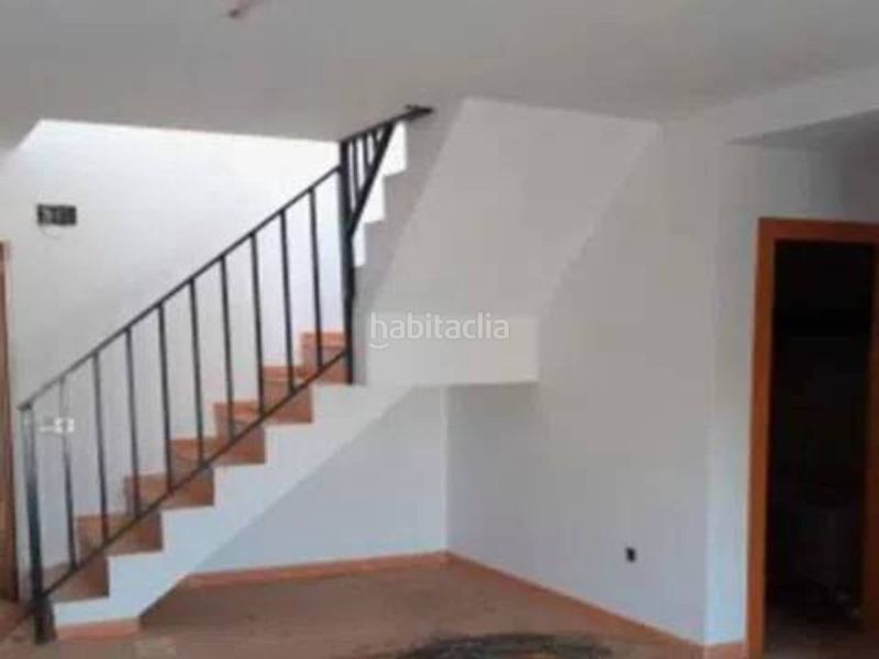 Foto a467b0f5-ada6-45b5-acf4-578e702498d3. Edifici a Centro Ocaña