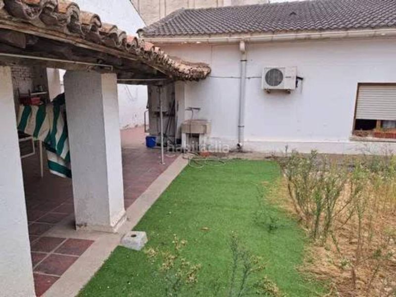 Foto 5005e169-3014-42ce-9a1e-d949aa2a5962. Casa adossada a Centro Navalcarnero