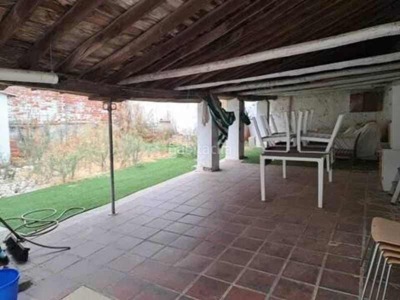 Foto eb4b23a9-4610-478e-9ad8-4cbbe3d142c0. Casa adossada a Centro Navalcarnero