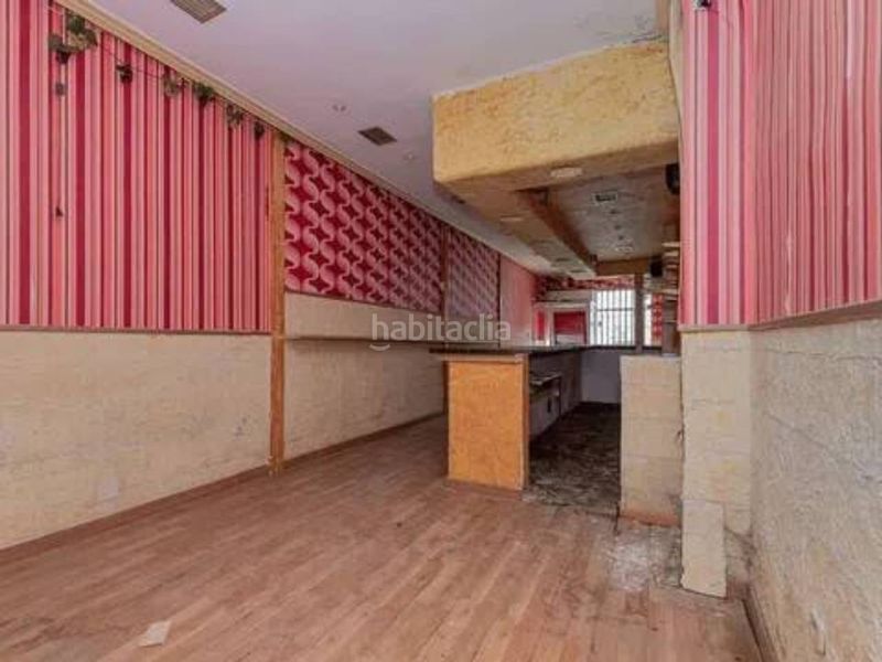 Foto a4ad1d6d-8cf4-4da1-b284-eeb9bf91262e. Local comercial a Centro Móstoles
