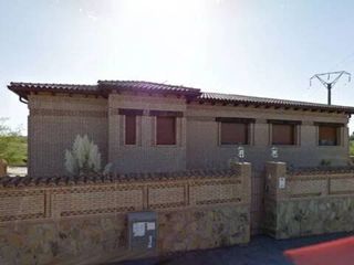 Xalet a Escalona. Chalet en venta en escalona