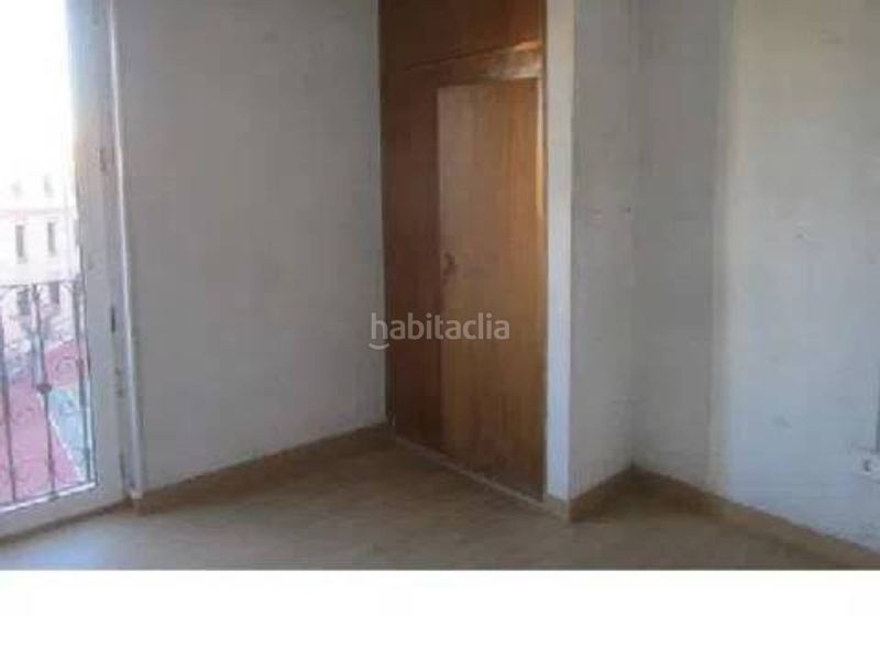 Foto 070f9143-9dc6-4985-ae36-b314fdb6f3d3. Piso en Fuente del Berro Madrid