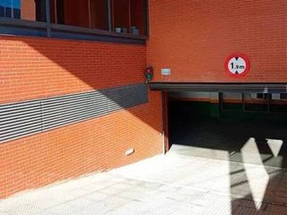 Aparcament cotxe a Ensanche