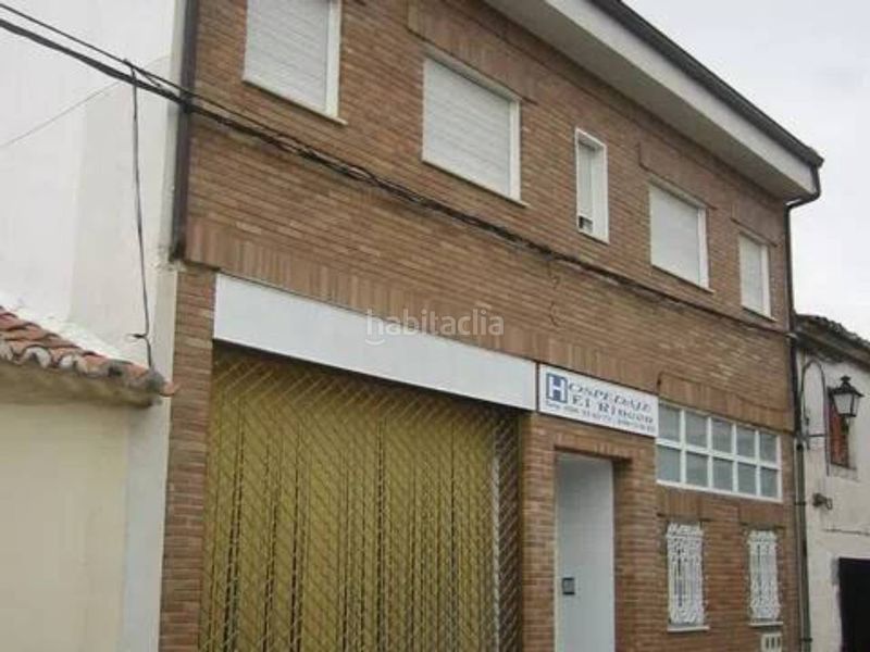 Foto 80dd936d-0fcf-4630-9b7b-bbde14bec915. Edificio en Álamo (El)