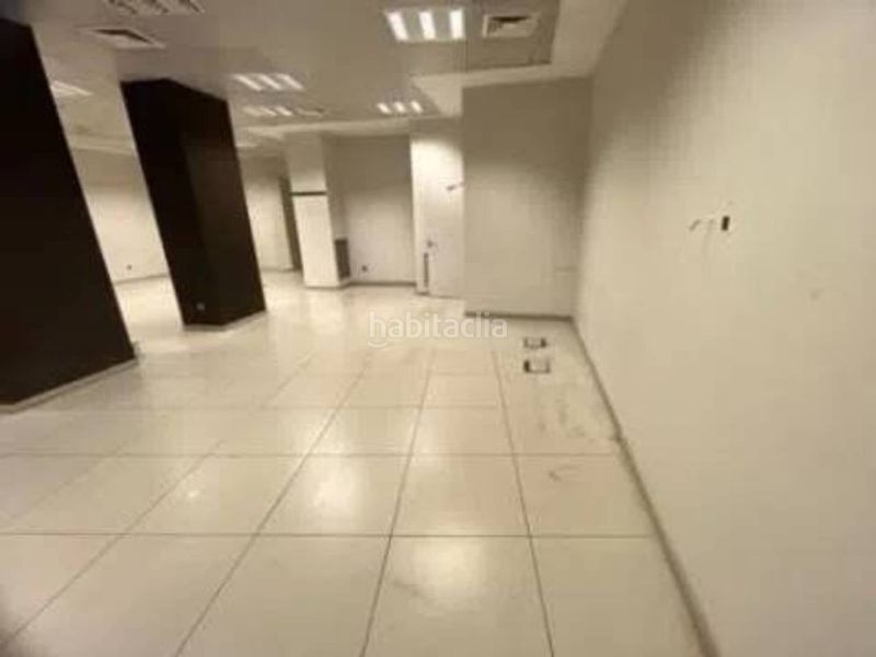 Foto a09a5ea5-c275-49be-ab03-d28fb567b431. Local comercial en Palomeras Sureste Madrid