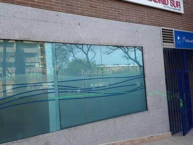 Foto f9bf9d30-8258-4597-b710-71c195270ba5. Local comercial en Palomeras Sureste Madrid