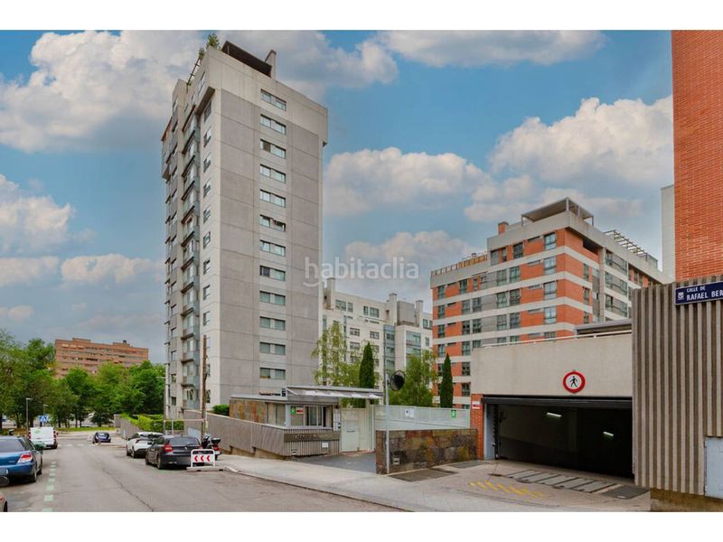 Foto 7edbd783-8281-475b-94db-090e64a23a1e. Flat with pool in San Juan Bautista Madrid