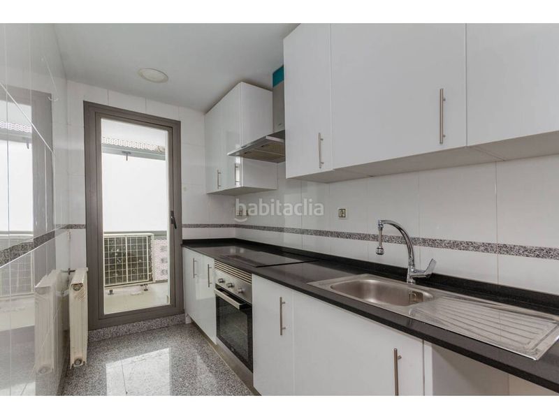 Foto 8fa6d15e-b3b1-41dc-8ede-82dc72b779e1. Flat with pool in San Juan Bautista Madrid