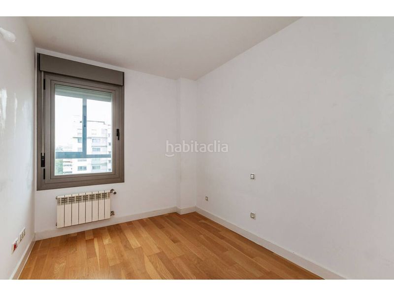 Foto a9b9abf0-22ed-4c5b-b13d-45d72a681ba1. Flat with pool in San Juan Bautista Madrid