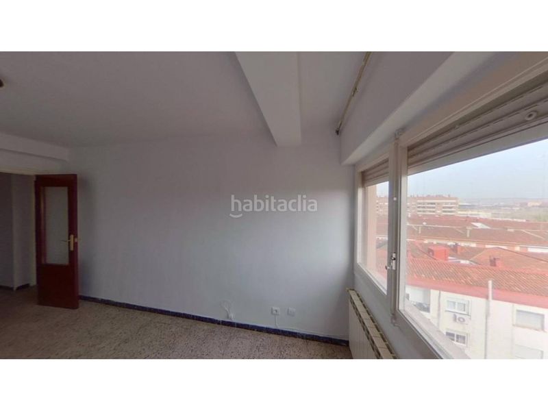 Foto 787d2ba8-555b-4784-87e6-f46aa3521371. Pis a Ranillas Zaragoza