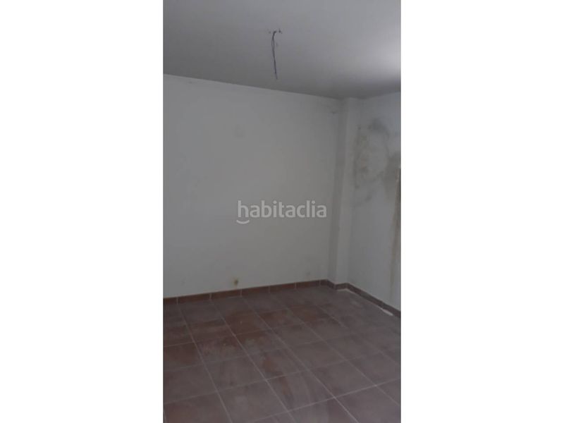Foto eb778549-cd1f-4ff2-9c35-0142919cc2f5. Casa adossada amb aparcament a Zona Europa Arroyomolinos