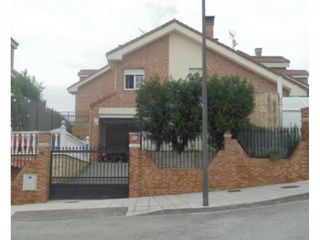 Xalet  Calle marapico. Venta de chalet unifamiliar en corvera de asturias