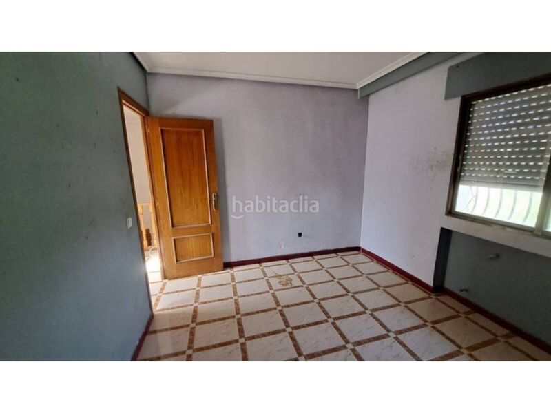 Foto 6b0e39ab-de9e-4f02-be0f-2e738490e288. Casa adossada a Moraleja de Enmedio
