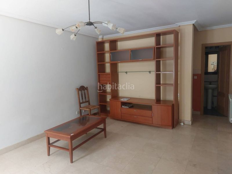 Foto a5288a3b-199b-493c-bc09-30b8b486d8cc. Casa amb calefacció aparcament a Centro Navalcarnero