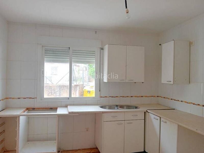 Foto 4a452cf5-0004-4646-9500-24eeed368a82. Casa adossada a Cadalso de los Vidrios