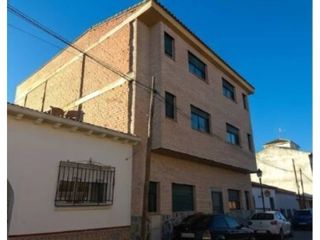 Edificio  Calle toledo. Edificio en construcción en venta en velada, toledo