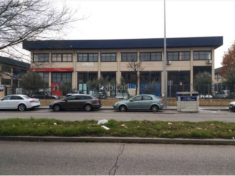 Foto b33c0b76-89cd-40dc-b287-6efe20ff1b60. Nau industrial a Villaverde Alto Madrid