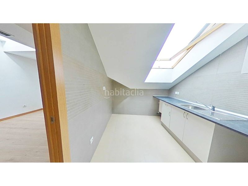 Foto 021f3fb0-4634-48db-8998-2ce175821897. Pis amb aparcament a Centro Aranjuez