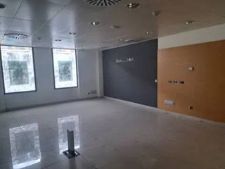 Local Comercial a Calle Constitucion