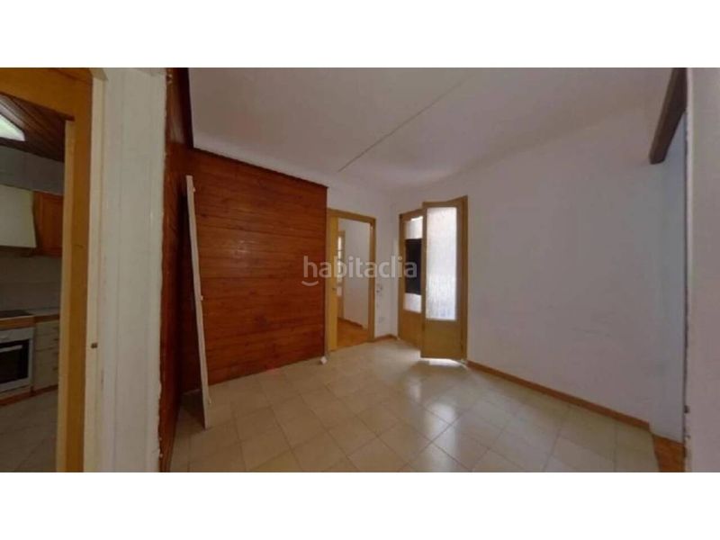 Foto fcf85a43-6d5d-4967-bee5-4456af959970. Pis a El Clot Barcelona