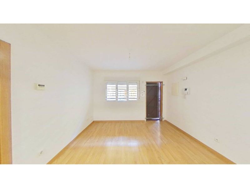 Foto 8a4210cf-acc1-4b65-a229-70179d756ee9. Flat with parking in Centro Aranjuez