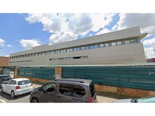 Fabrikhalle  Calle ramón y cajal. Nave industrial en venta en leganés