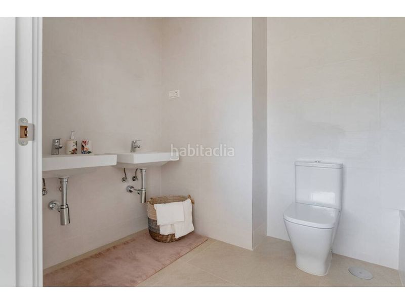Foto 931ee15b-9cf1-4a89-9234-7a47c8b729d9. Casa adossada amb aparcament a nuevo Aranjuez-ciudad de las artes Aranjuez