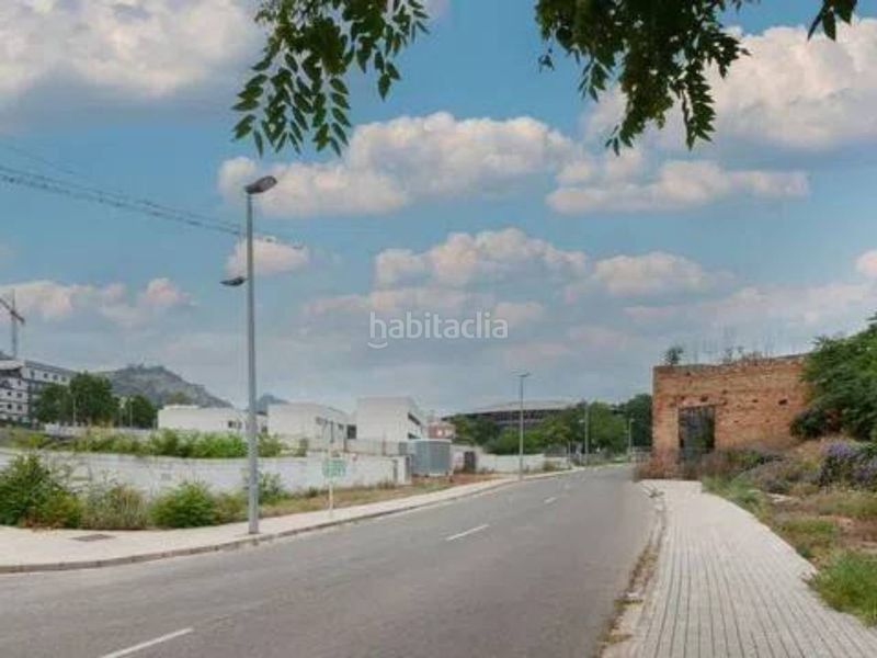 Foto bd3026ea-5983-4bfd-97bb-530f7581a6c7. Terreny residencial a Xàtiva