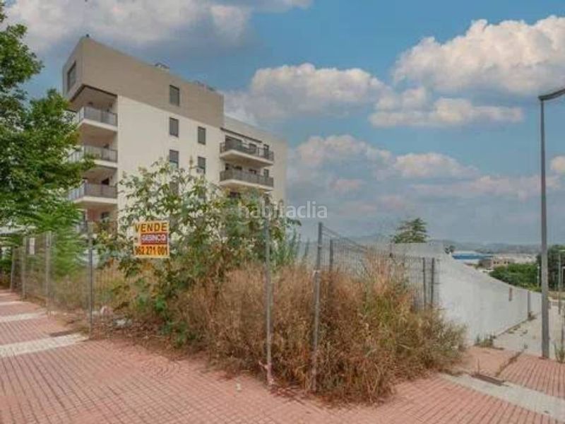 Foto e4220e6f-c7ff-4e48-bf06-45d4234d2283. Terreny residencial a Xàtiva