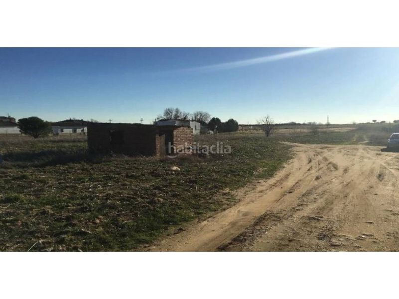 Foto a8e5e3f2-f045-4b42-8df8-2d48a7e9f67c. Finca rústica a Ugena