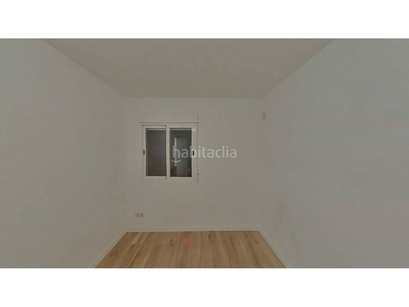 Foto 813f663e-ff00-4474-b925-d1b8459711dc. Pis a Aluche Madrid