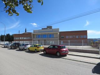 Capannone industriale  Avenida cristóbal colón. Nave industrial en venta, av cristóbal colón  p.i. henares  , gu