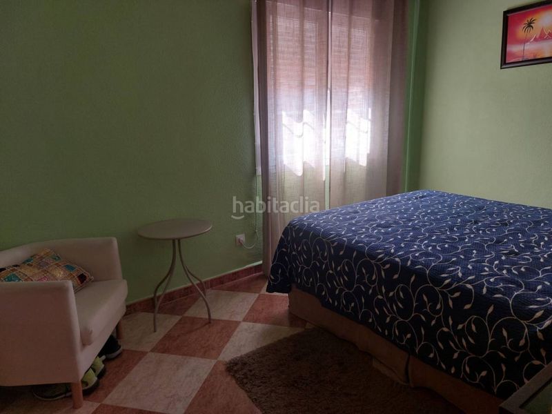 Foto a02fa3db-c81c-4ba0-9913-3a5ffe16811e. Casa aparellada amb aparcament a Valmojado