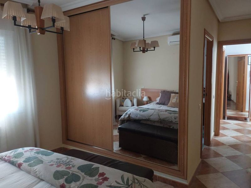 Foto b474cff2-eb70-4a8f-a051-bbdd6a114bf4. Casa aparellada amb aparcament a Valmojado