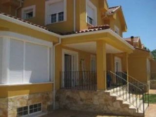 Casa adossada a Cubas de la Sagra