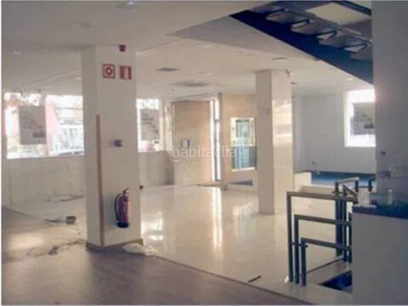 Foto 1abeb6fc-83f4-403e-a652-8f466e150f50. Local comercial a Ventas Madrid