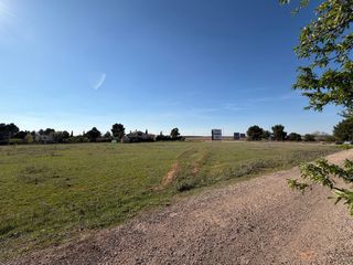 Solar industrial en Alc�zar de San Juan. Suelo industrial �nico de 12.461 m� con acceso directo a carrete