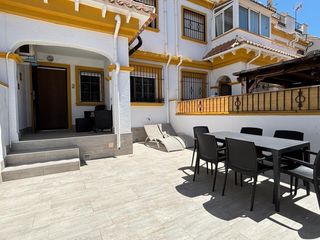 Casa adossada en Aguas Nuevas. Magn�fico adosado de 3 dormitorios en aguas nuevas
