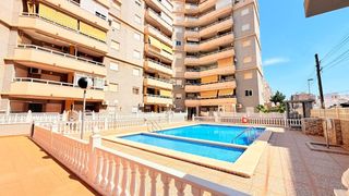 Pis en Nueva Torrevieja. Luminoso apartamento con vistas despejadas y piscina en nueva to