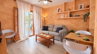 Apartament a Calle HELSINKI 2