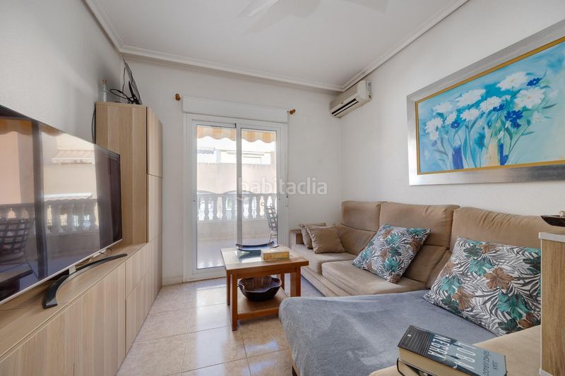 Foto bc77542a-6492-43f7-9dce-0a7de473df12. Àtic amb aparcament piscina a Zona Playa del Cura Torrevieja