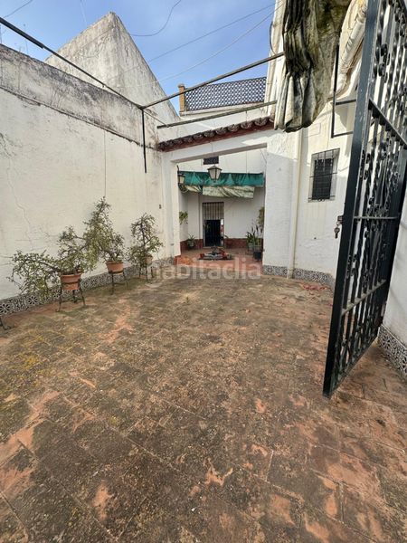 Foto 05ea0bef-e05f-4edf-a0ff-cd872718d299. Casa amb xemeneia aparcament a ramal de Espartinas Espartinas