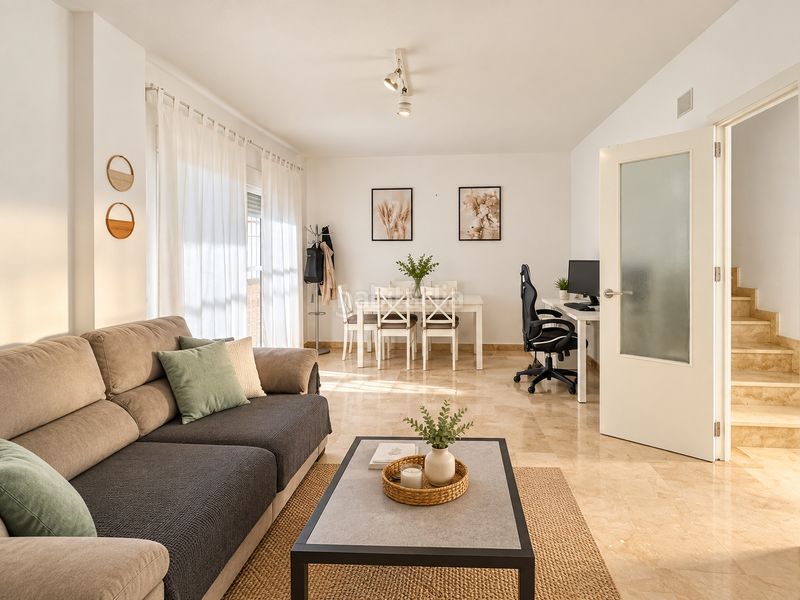 Foto 4b170240-7c0d-4a19-bfad-22d5a9db9a83. Semi detached house in calle san josé 95 in San Jose de la Rinconada